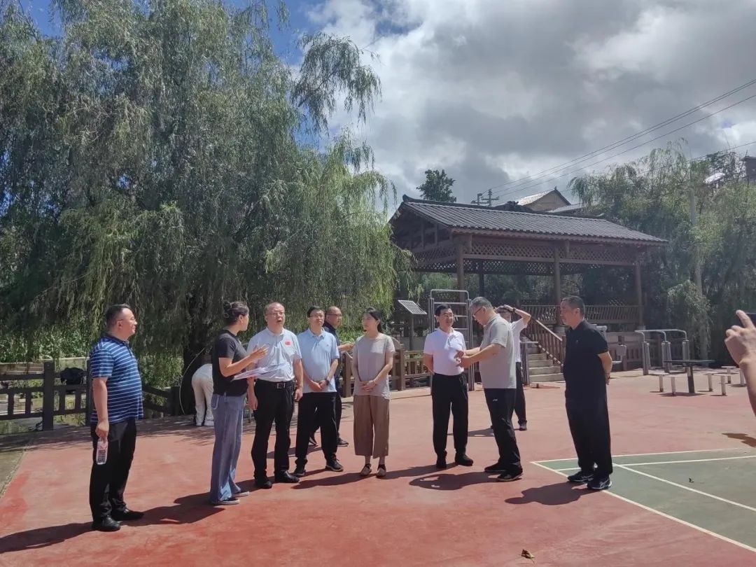 米兰milan官网-丁俊晖英锦赛夺冠获第四座排名赛奖杯[图]